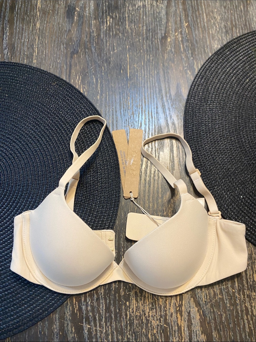 SKIMS Fits everybody push up Demi bra sand size 30A